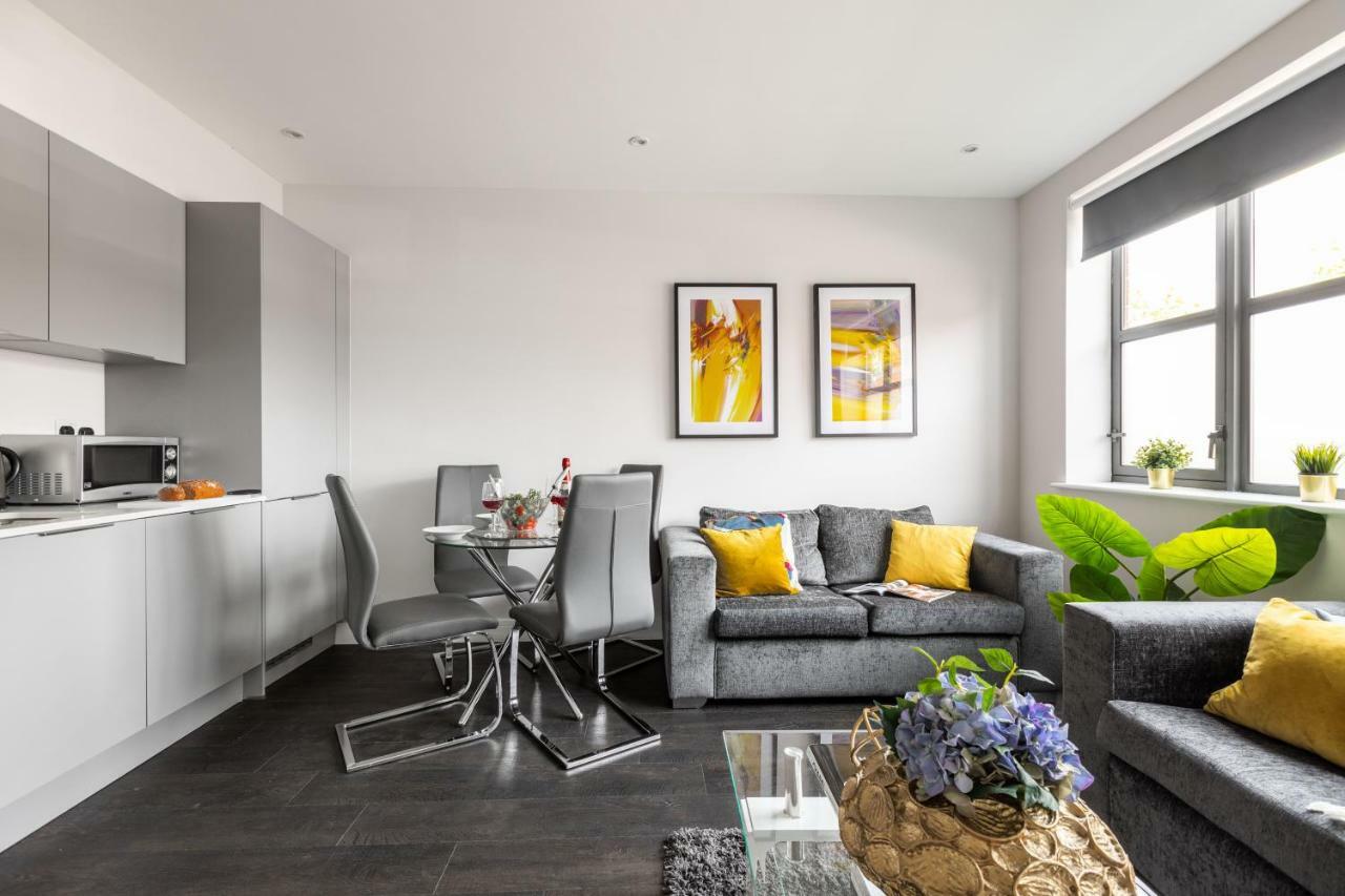 Homely - Watford Premier Apartments Exteriér fotografie