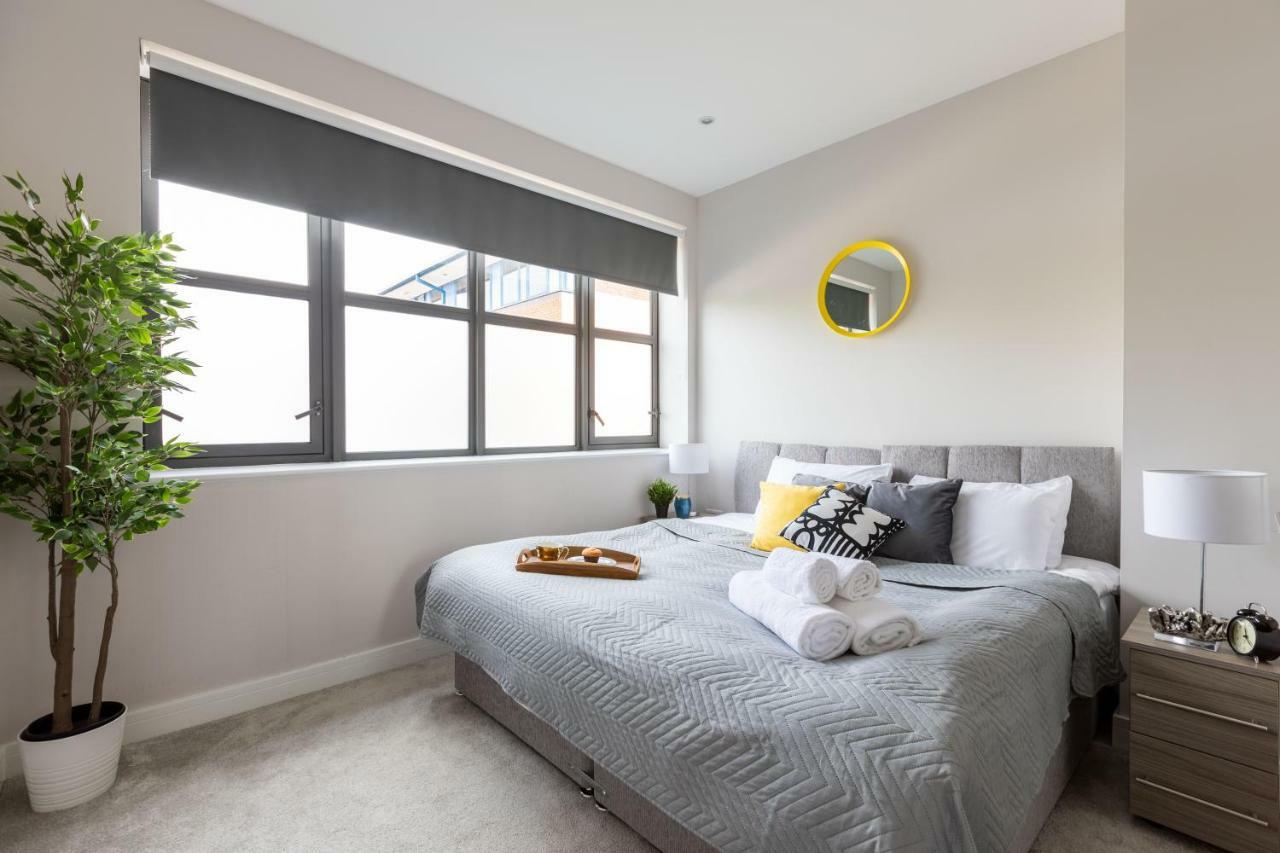 Homely - Watford Premier Apartments Exteriér fotografie